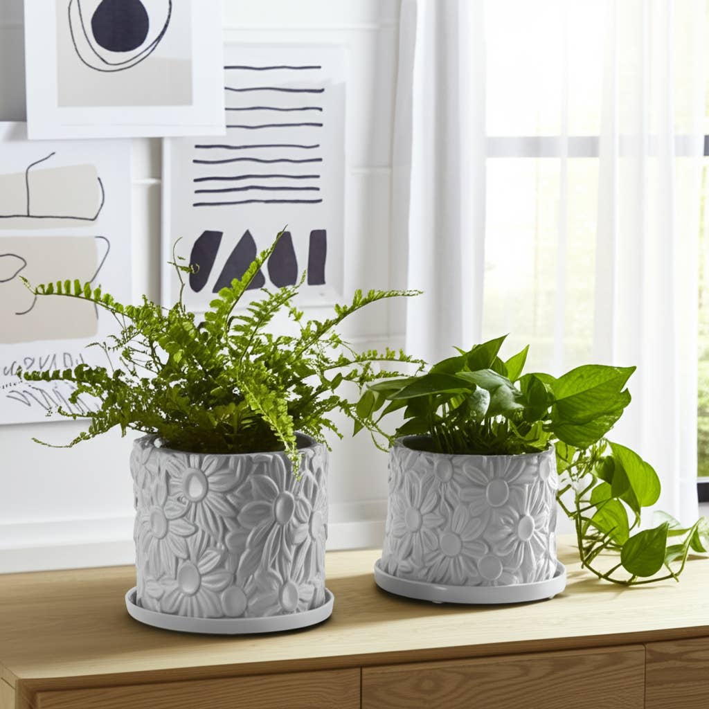 Ceramic Daisy Flower Planters Set of 2 - White, 6/8 in.