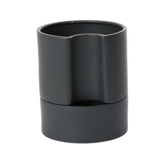 Jett Pot with saucer 8”