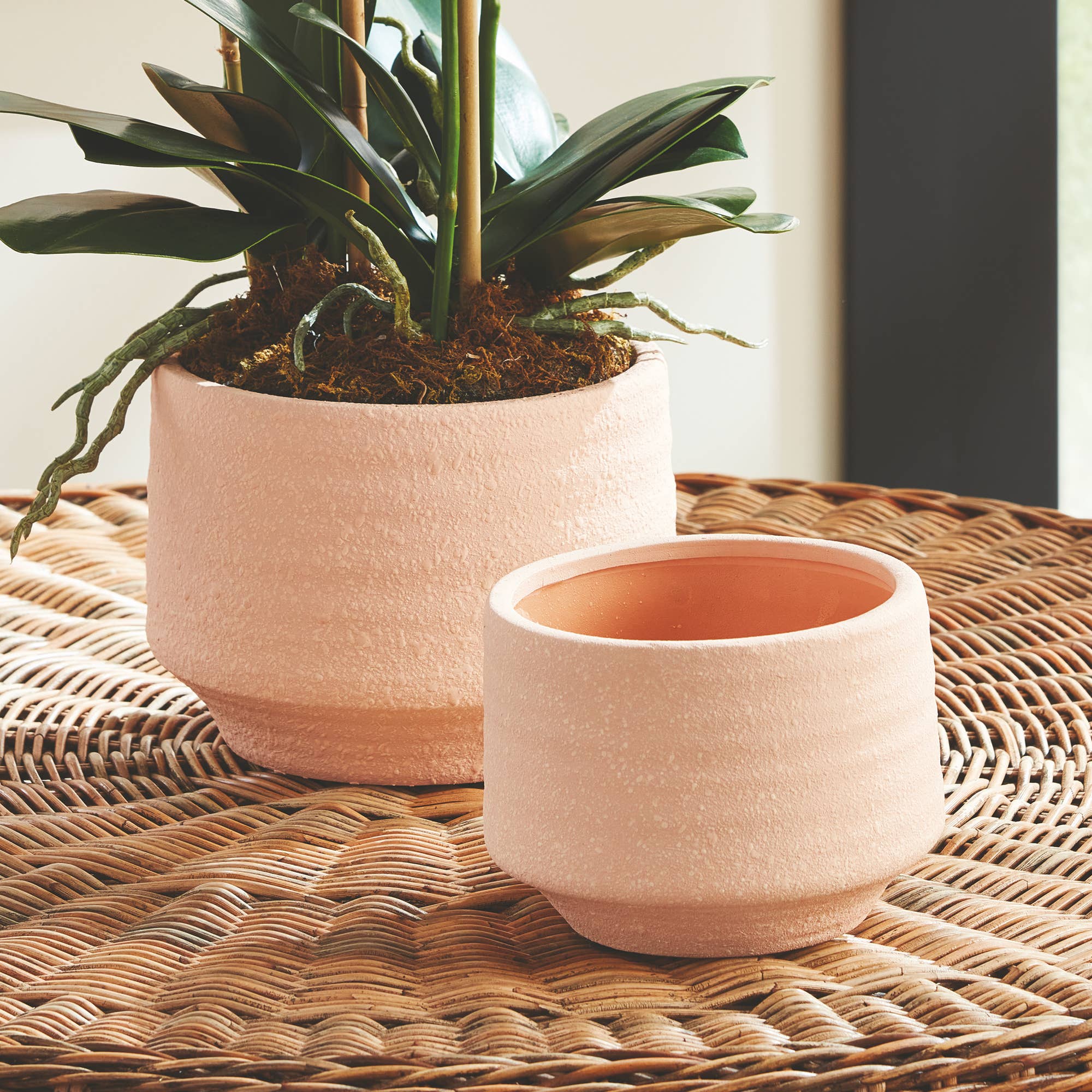Luella Cachepots