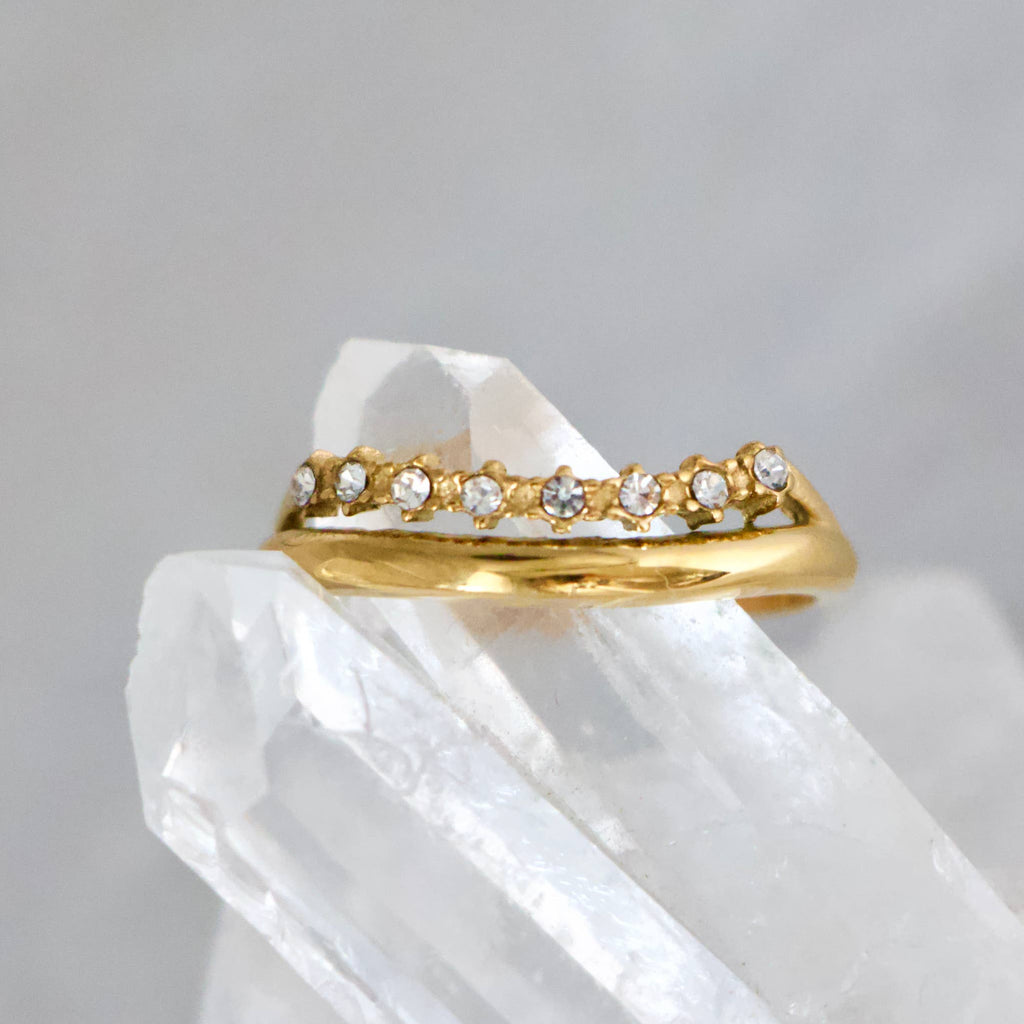 Crystal Stacked Wave Ring - Waterproof