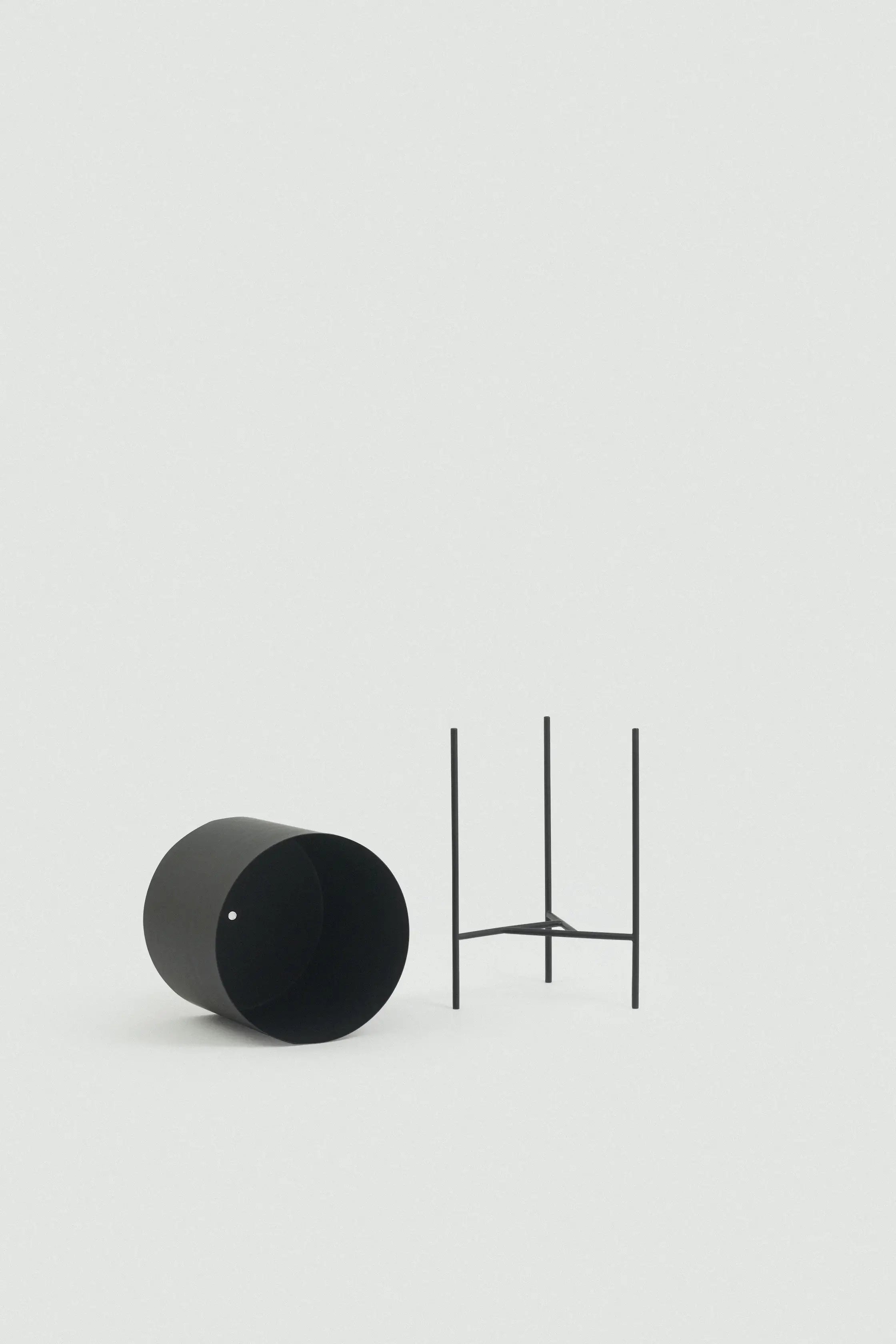 Large Black Botanic Plant Pot with Stand